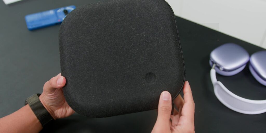 Nothing Headphone (1) Carrying Case
