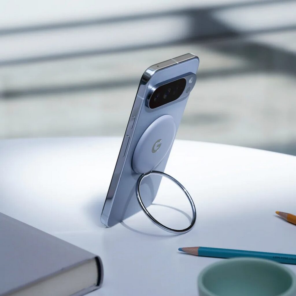 Pixelsnap Ring Stand