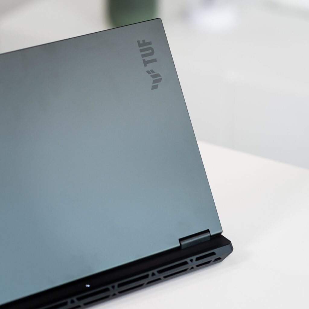 ASUS TUF Gaming F16 2025 Review Back