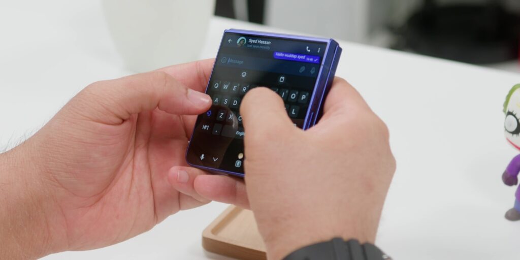Samsung Galaxy Z Flip7 After 2 Weeks: Finally the Foldable Worth Switching To? 5 1.4 cover msg