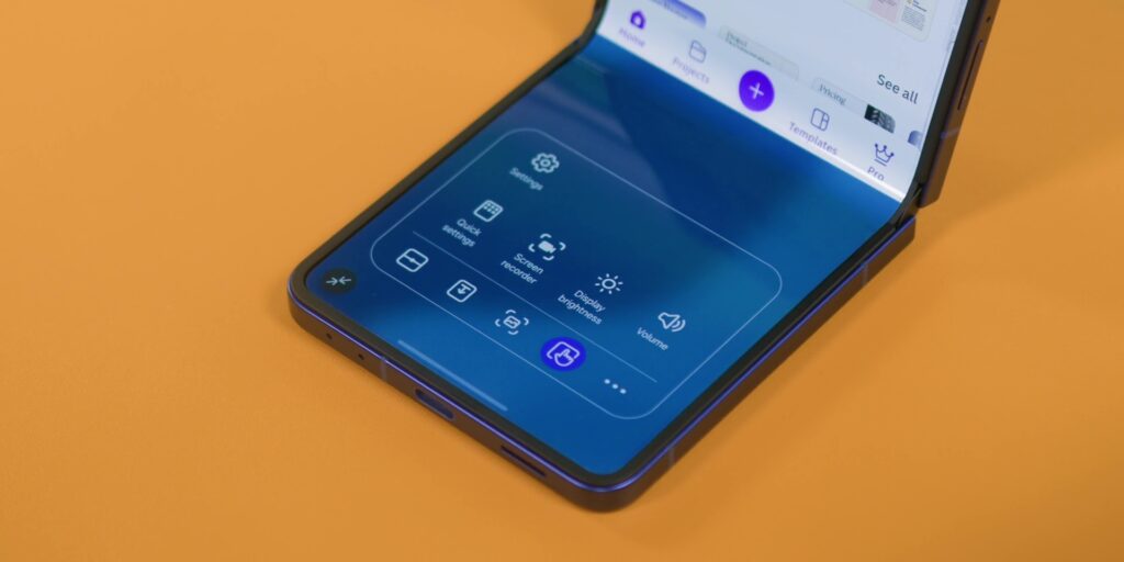 Samsung Galaxy Z Flip7 After 2 Weeks: Finally the Foldable Worth Switching To? 44 6.6 other L settings