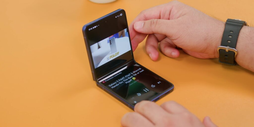 Samsung Galaxy Z Flip7 After 2 Weeks: Finally the Foldable Worth Switching To? 25 Samsung Galaxy Z Flip7