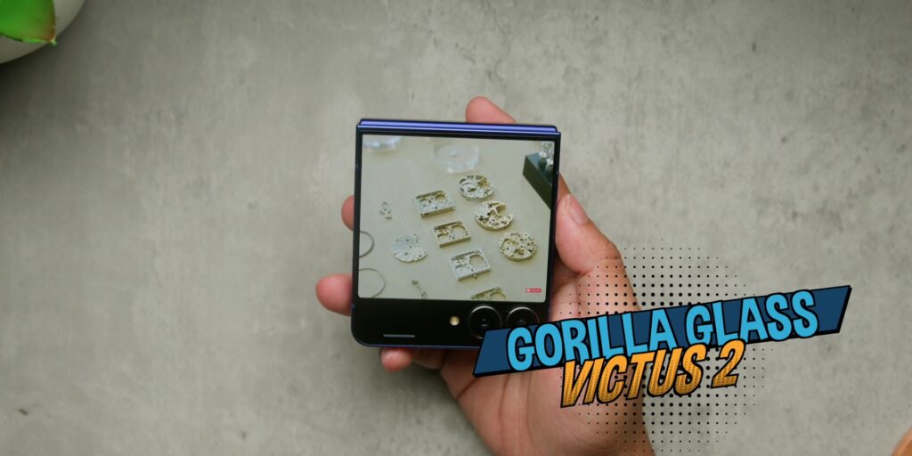 Samsung Galaxy Z Flip7 After 2 Weeks: Finally the Foldable Worth Switching To? 18 2.7 glass victus