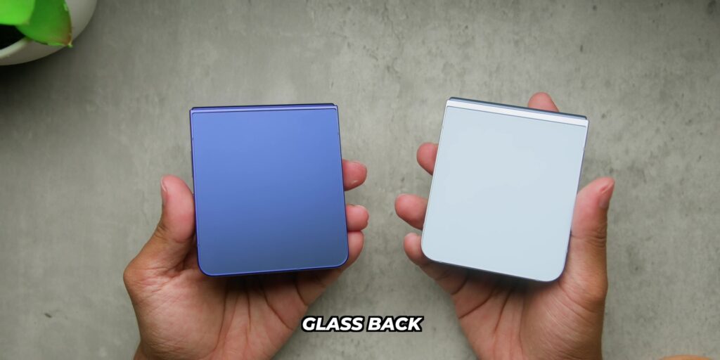 Samsung Galaxy Z Flip7 After 2 Weeks: Finally the Foldable Worth Switching To? 14 2.3 matte glass back