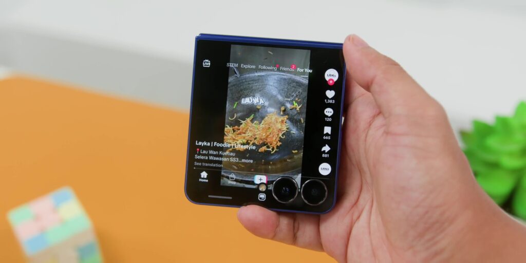 Samsung Galaxy Z Flip7 After 2 Weeks: Finally the Foldable Worth Switching To? 9 1.8 cover tiktok