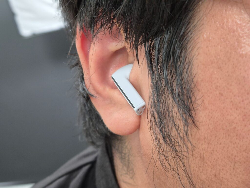 Samsung Galaxy Buds3 FE Ear 1