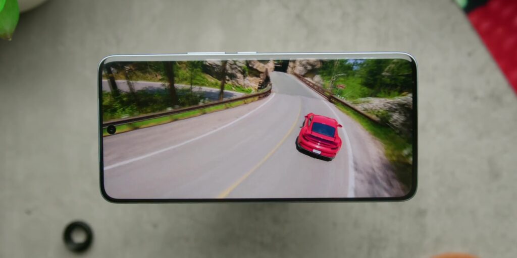4.4 bezelless