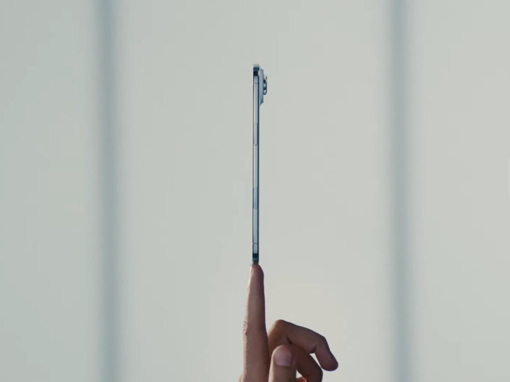 HUAWEI Reportedly Developing Ultra-Thin Phone to Challenge ‘iPhone Air’ 1 iPhone Air cover