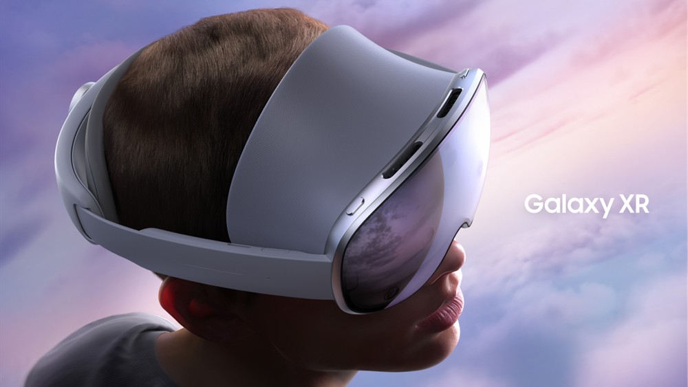 Samsung Debuts AI-Driven Galaxy XR Headset, Featuring Deep Integration of Android XR and Gemini Live 1 Samsung Galaxy XR
