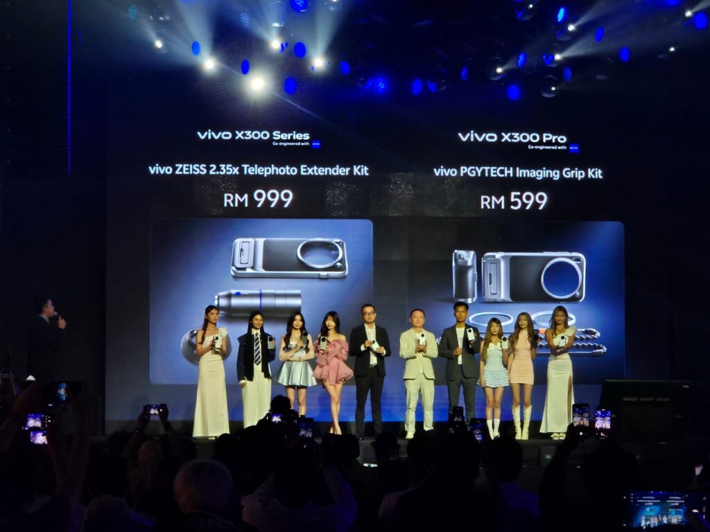 vivo X300 and X300 Pro Malaysia Photography Kit Price