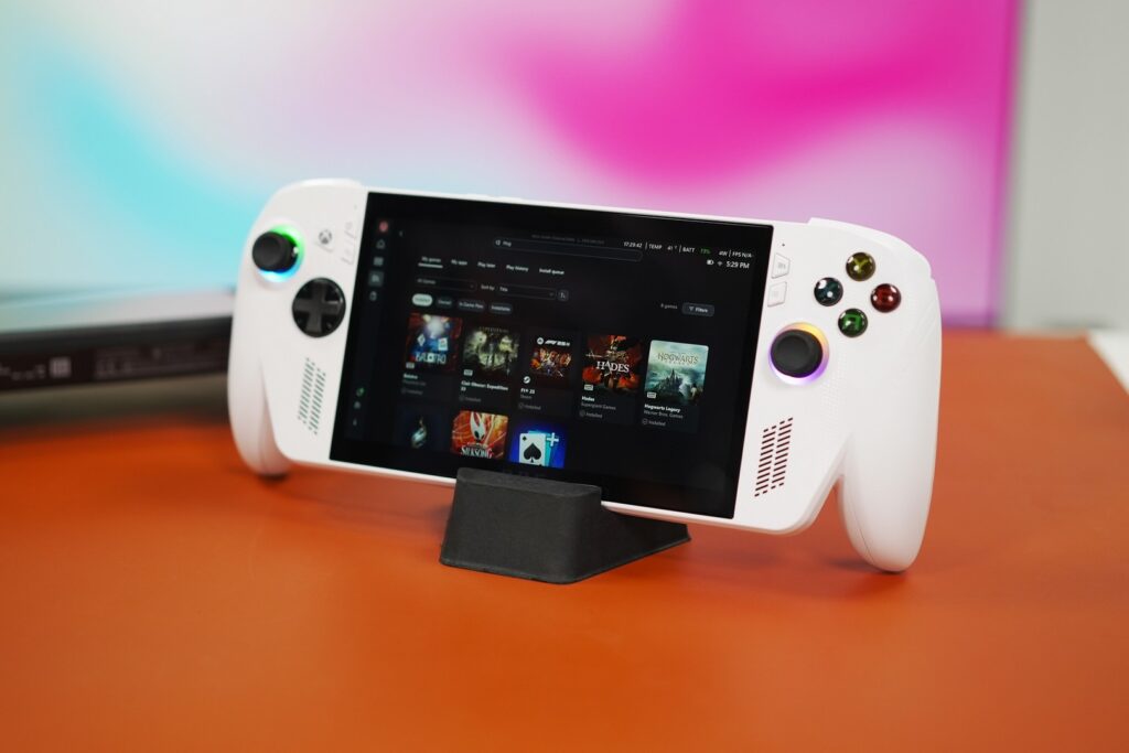 ROG Xbox Ally Review: The Base Model Still Slaps 9 ROG Xbox Ally Review 9