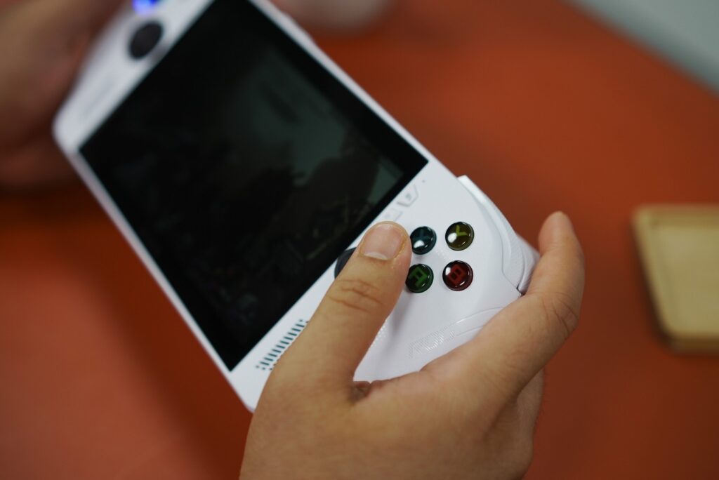 ROG Xbox Ally Review: The Base Model Still Slaps 2 ROG Xbox Ally Review 2