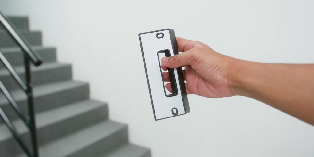 1.12 angle bracket