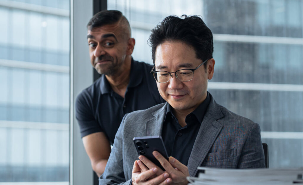The Invisible Intelligence: A Conversation with Samsung Malaysia President Charles Kim 4 Samsung Malaysia President Charles Kim and Adam Lobo taking a peek