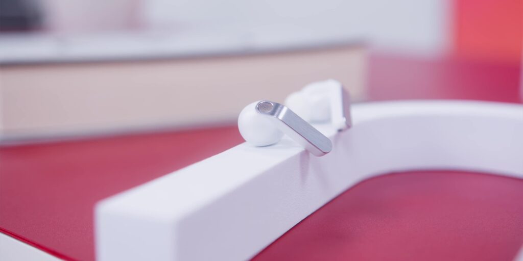 Samsung Galaxy Buds4 Pro Review: The Best Earbuds of 2026? 8 Detail shot of the earbud stem highlighting its unique angular square design.