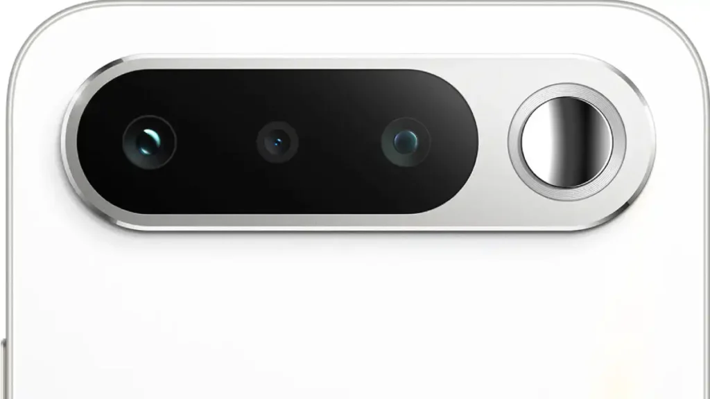 realme 16 5G cameras