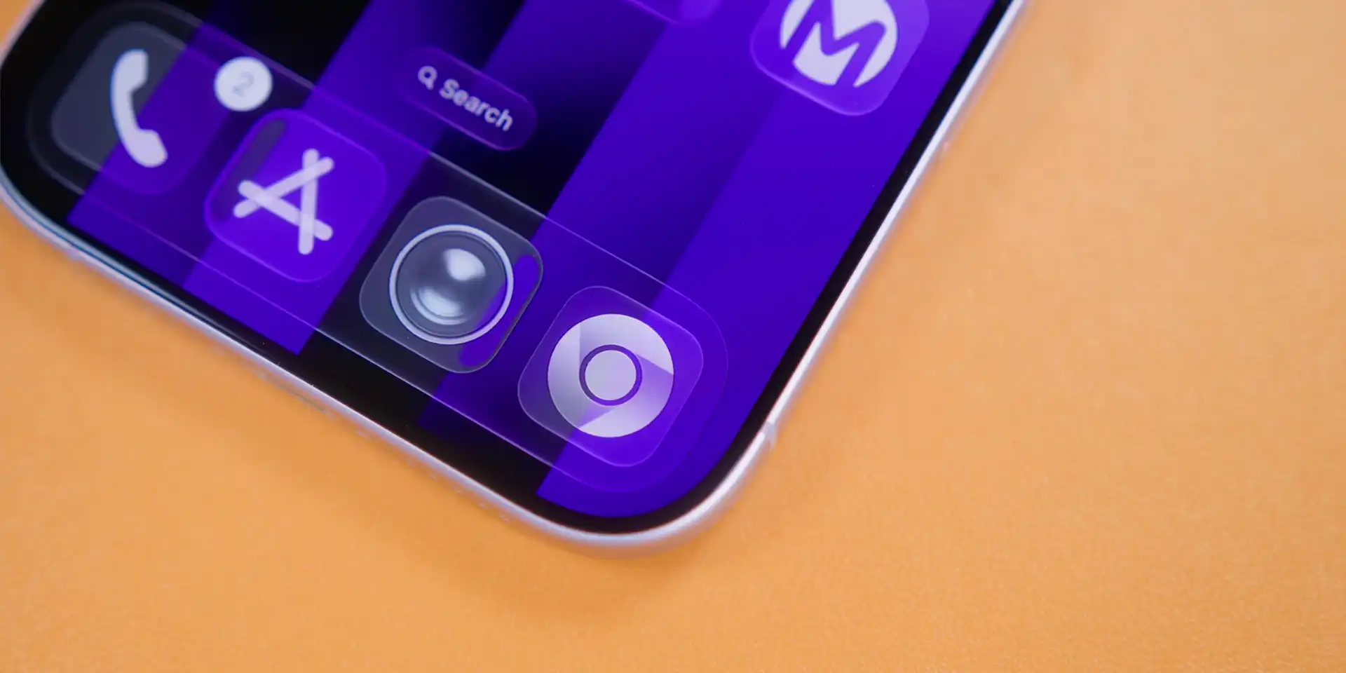 iPhone 17 long term review 7 months later bezels