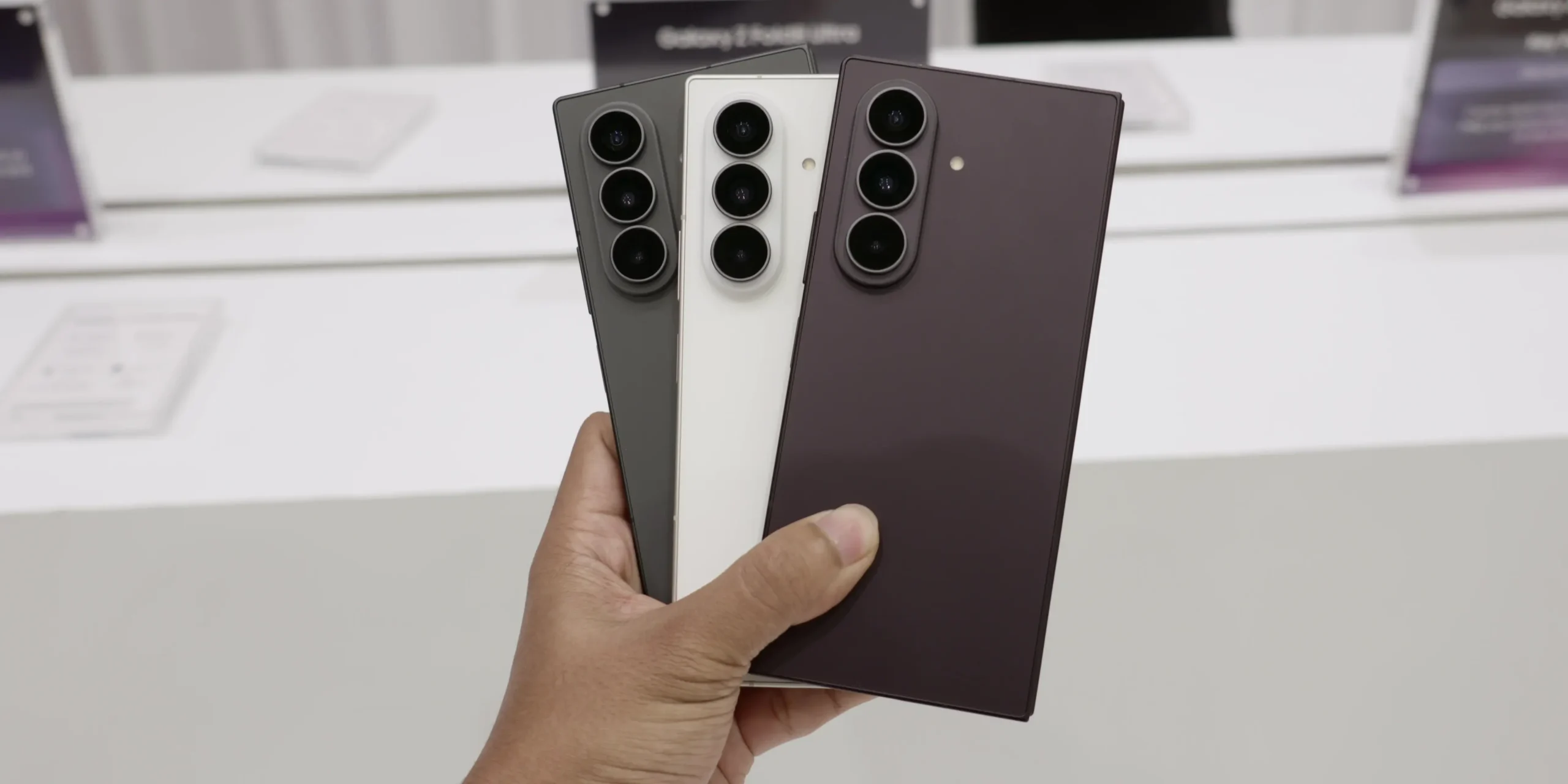 Samsung Galaxy Z Fold 8 Ultra colors