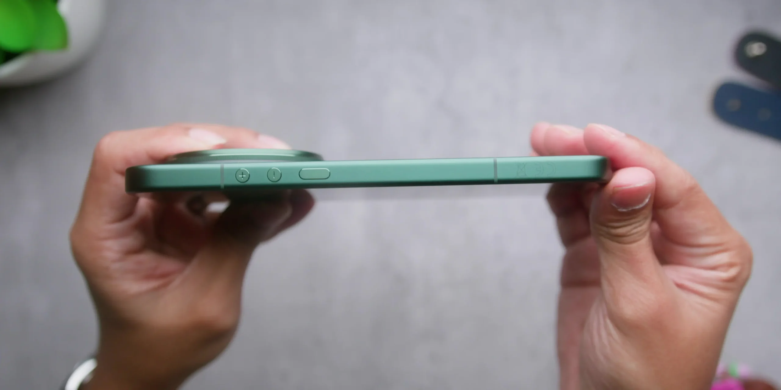 xiaomi ultra long term review side rounded buttons